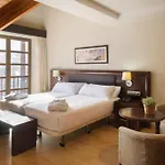 Snoe Aragon Hills Hotel 4*