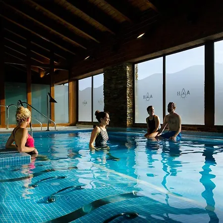 Snoe Aragon Hills Hotel Formigal