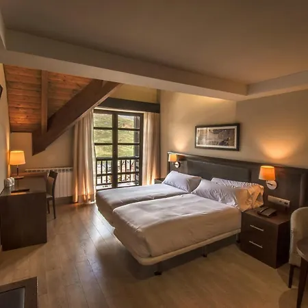 Hotel Snoe Aragon Hills