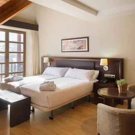 Snoe Aragon Hills Ξενοδοχείο 4*