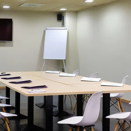 Hotel Snoe Aragon Hills Formigal