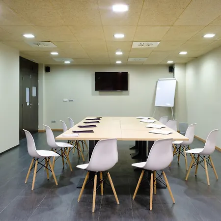 Hotel Snoe Aragon Hills 4*