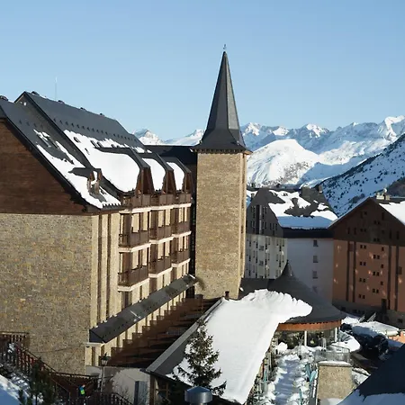 Hotel Snoe Aragon Hills