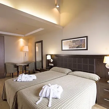 Snoe Aragon Hills Hotel 4*