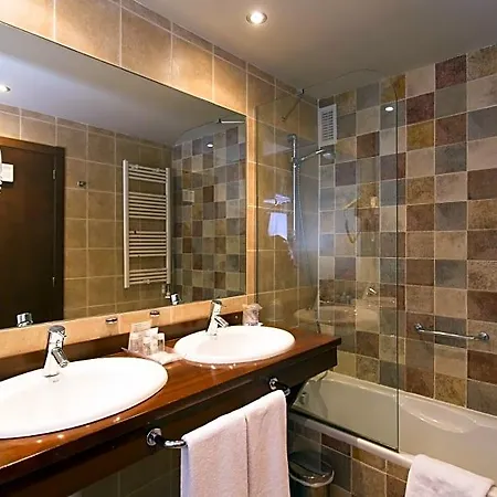 Snoe Aragon Hills 4* Formigal