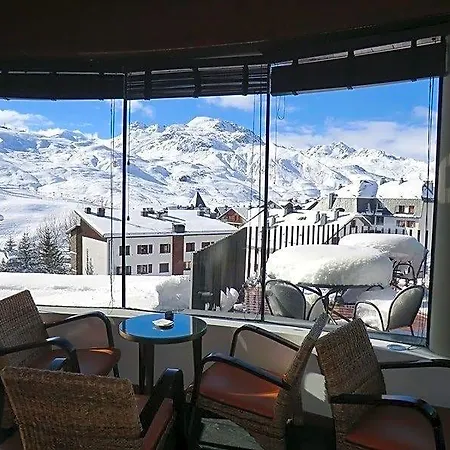Snoe Aragon Hills 4*