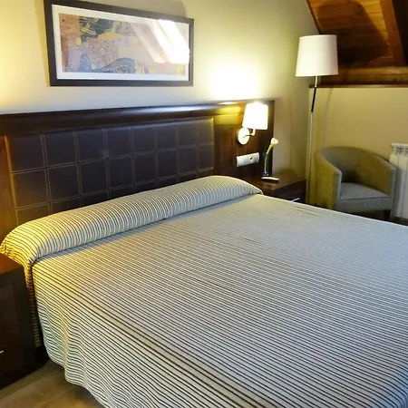 Hotel Snoe Aragon Hills