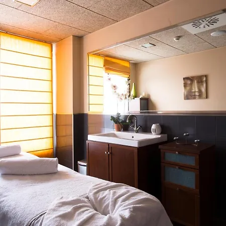 Hotel Snoe Aragon Hills