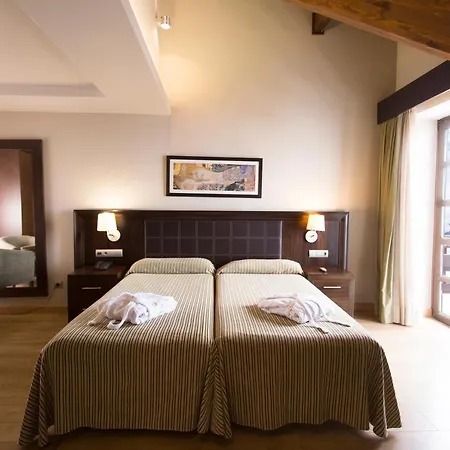 Snoe Aragon Hills 4* 福米加尔