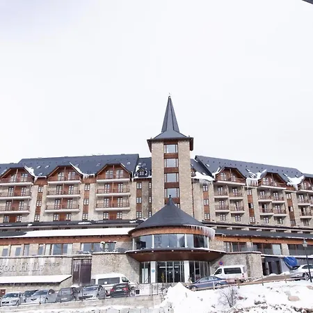 Hotel Snoe Aragon Hills 4*