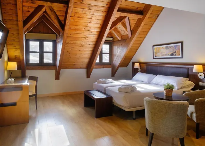 Snö Aragon Hills Hotell Formigal