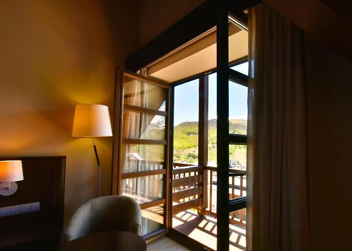 Snö Aragon Hills Hotell 4*