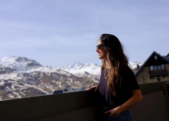 Snoe Aragon Hills Hotel 4*