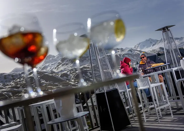 Hotel Snoe Aragon Hills Formigal