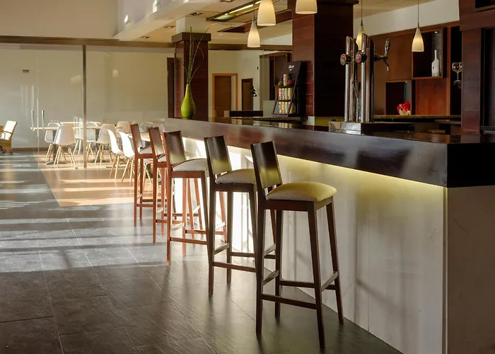 Snoe Aragon Hills Hotel 4*