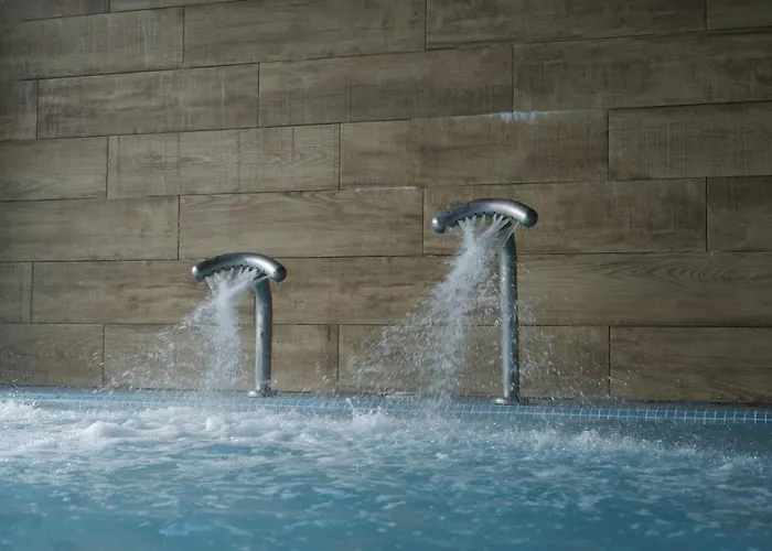 Snoe Aragon Hills Hotel