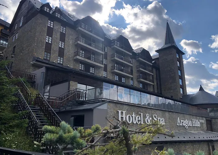 Snoe Aragon Hills 4* Formigal