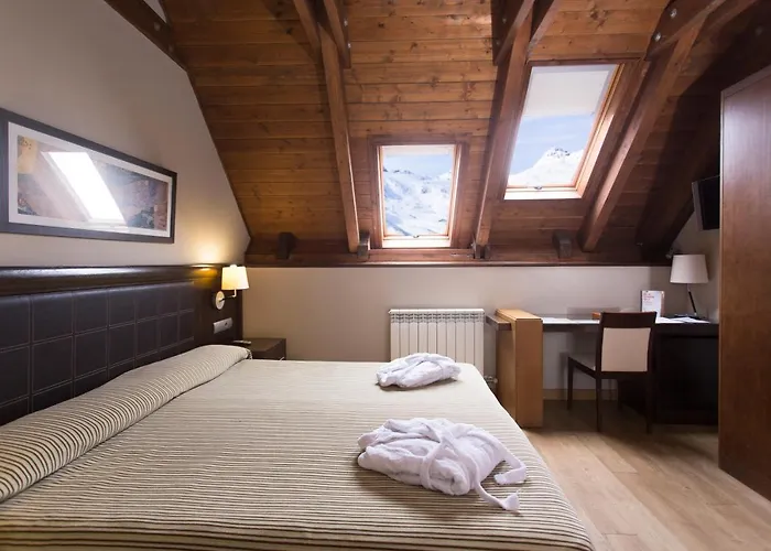 Snoe Aragon Hills Formigal